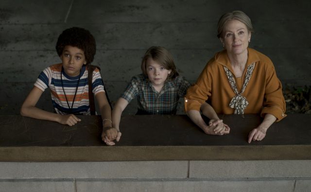 Jaden Michael, Oakes Fegley, and Julianne Moore in WonderStruck
